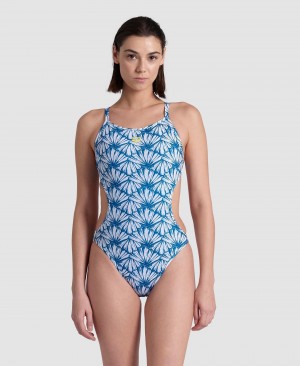 Multicolor Arena Rule Breaker Hooked Reversible Women's Swimsuits | 38164247