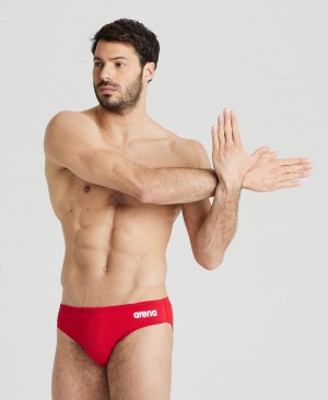 Red Arena Team Solid Men's Briefs | 98946930