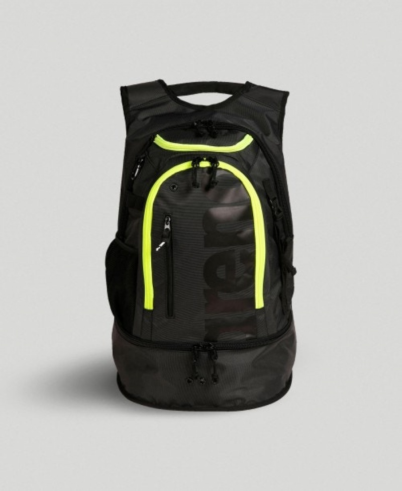 Black Arena Fastpack 3.0 40 L Men's Backpacks | 15875212