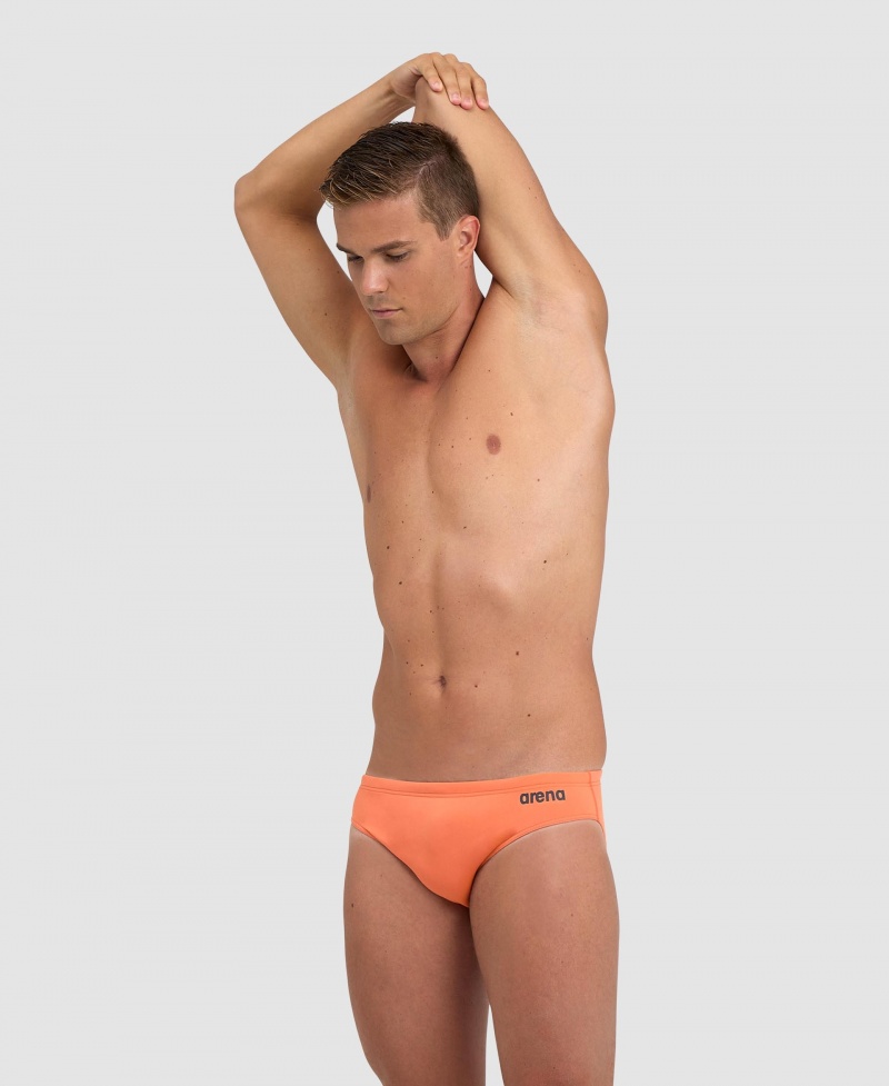 Orange Arena Team Solid Men\'s Briefs | 86240292