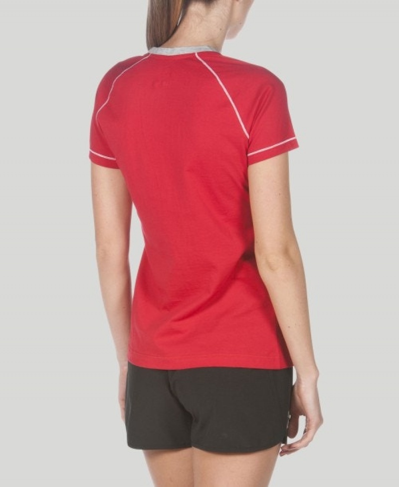 Red Arena Team Line Short Sleeve Women's T Shirts | 73311805