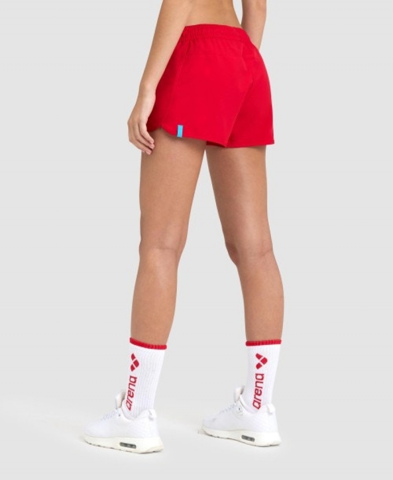 Red Arena Team Solid Women's Shorts | 82800165