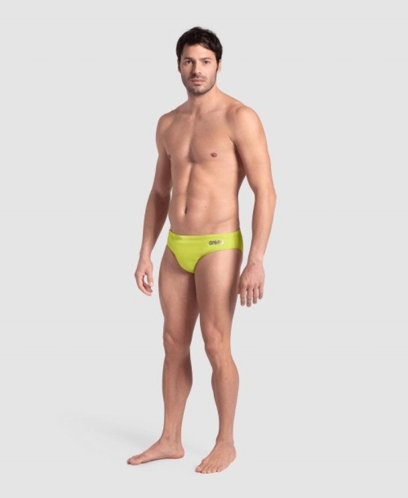 Yellow Arena Team Solid Men's Briefs | 24557837