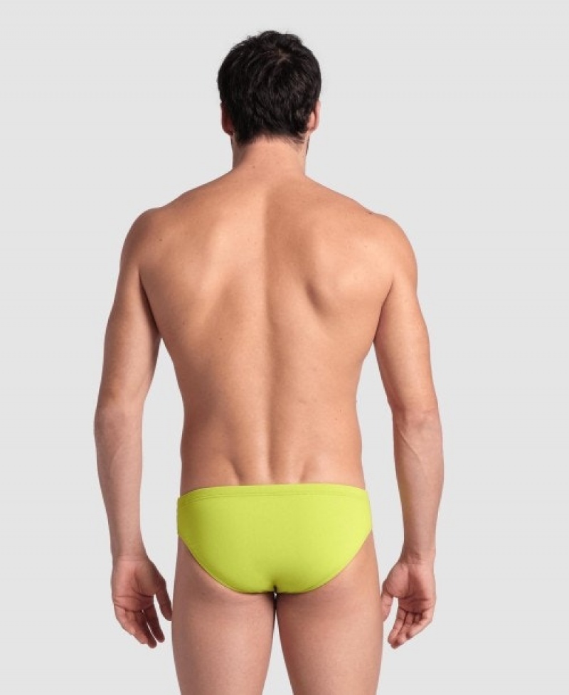 Yellow Arena Team Solid Men's Briefs | 24557837